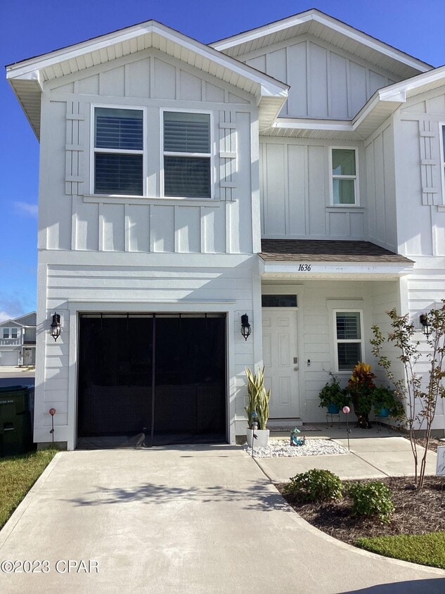 1636 Caleigh Ct, Lynn Haven, FL 32444 Townhome Rentals in Lynn Haven