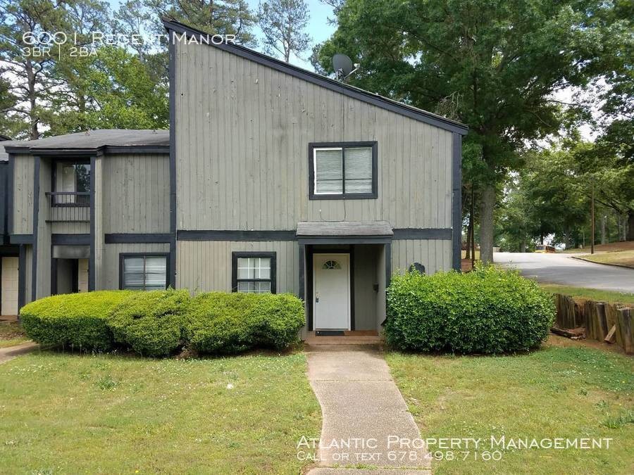 Primary Photo - 6001 Regent Manor
