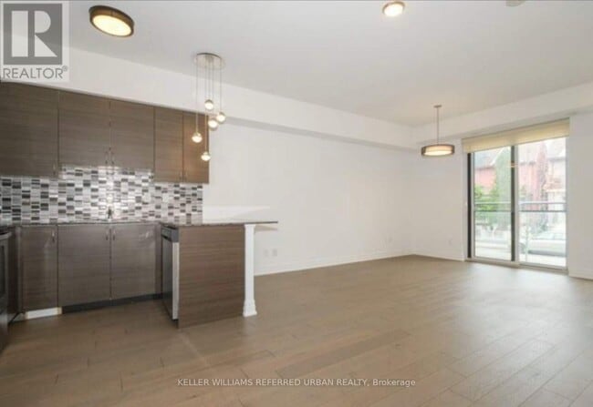 Building Photo - 47 Macaulay Ave