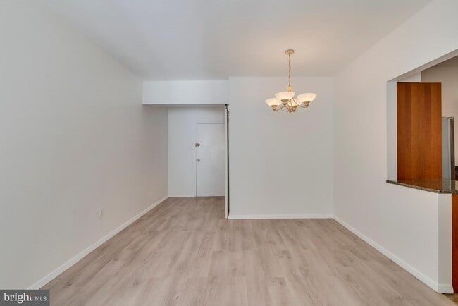 Building Photo - 1711 Massachusetts Ave NW