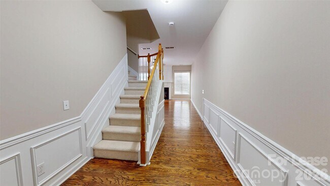 Foto del edificio - 9007 Bishop Crest Ln
