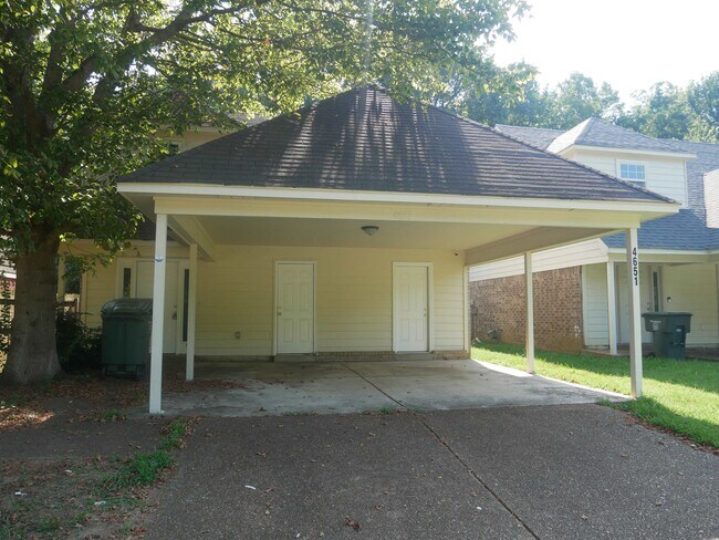 Foto del edificio - 4651 Addington Dr