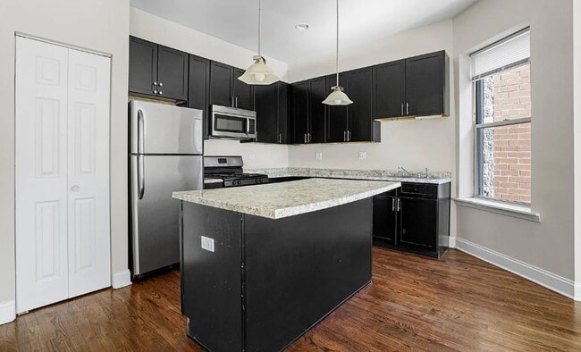 Building Photo - 4544 S Indiana Ave