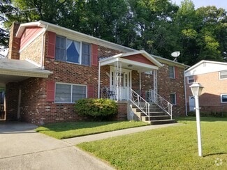 Building Photo - 6106 Hellen Lee Dr