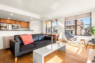 Building Photo - 4301 Park Ave