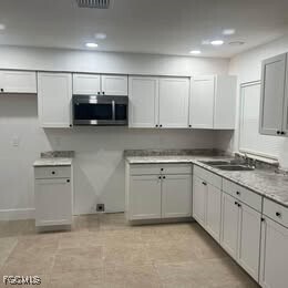 Foto del edificio - 16910 Carmen Ave