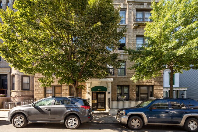 Building Photo - 280 14th St