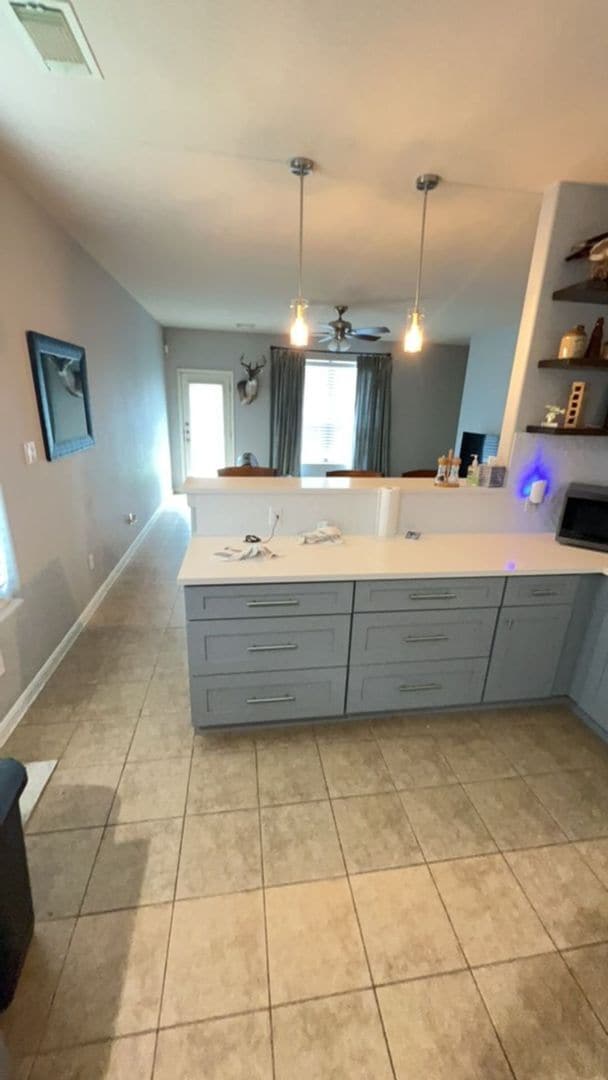 Building Photo - 3 Bedroom Home in Pioneer Crossing