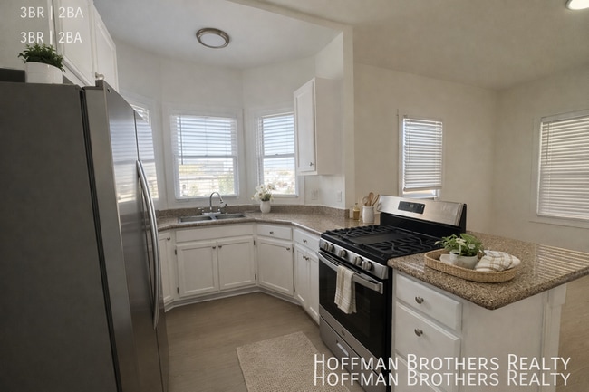 Photo - 1137 Irolo St Apartment