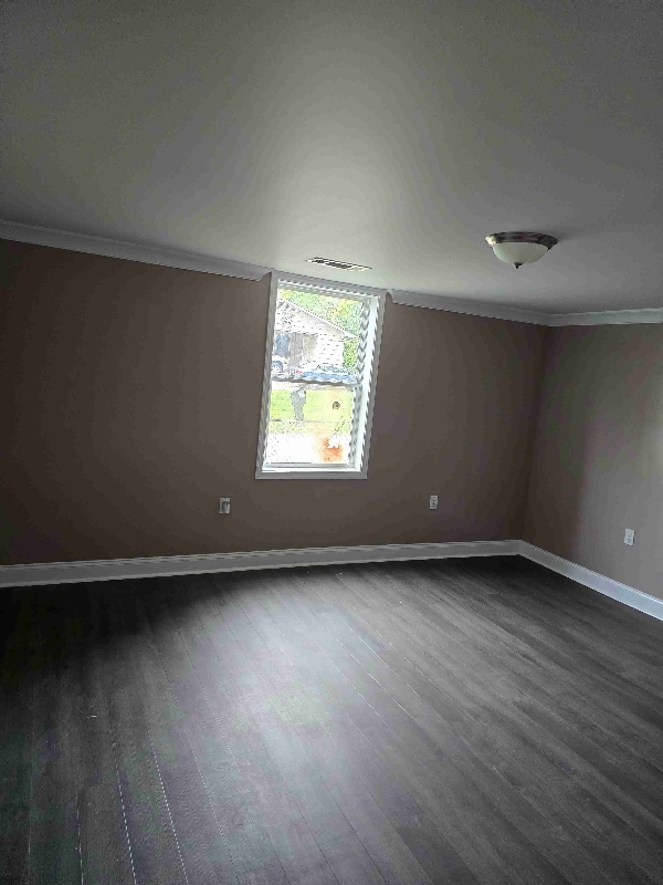 Building Photo - 5853 Maiden Ln