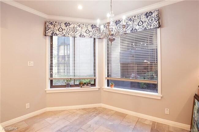Foto del edificio - 3 br, 3 bath Condo - 4744 Park Encino Ln U...