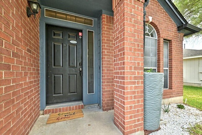 Building Photo - 17506 Tobermory Dr