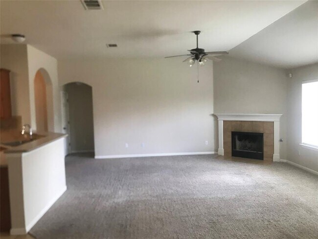 Building Photo - 913 Rochester Castle Way