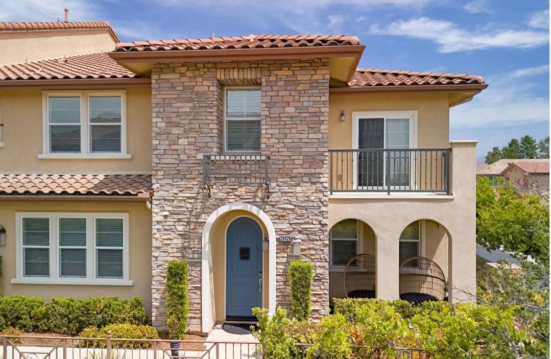 Foto principal - 28426 Herrera St