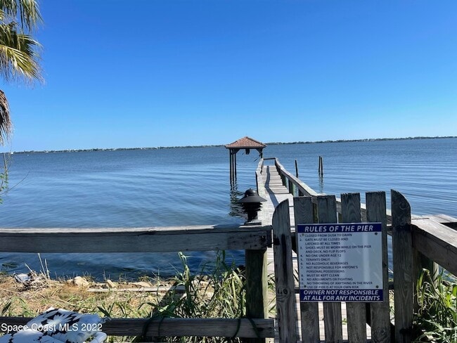 Building Photo - 2095 Pineapple Ave