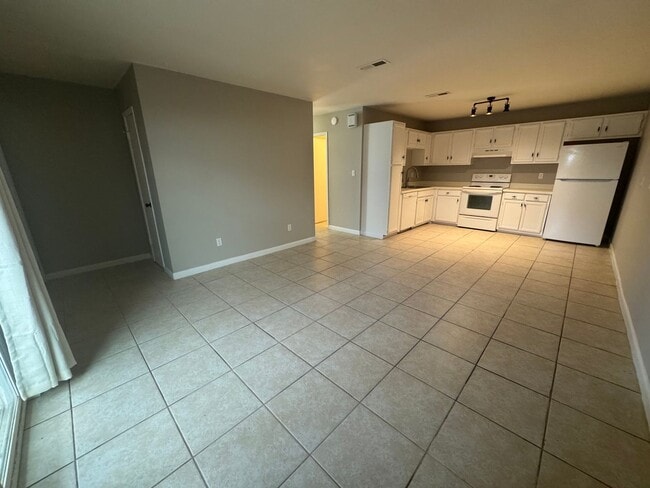 Foto del edificio - Gulf Breeze - Greenbriar Estate - 2 bedroom, 1 bathroom