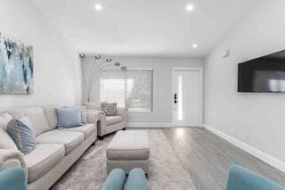 Building Photo - 1151 Mulberry Pl
