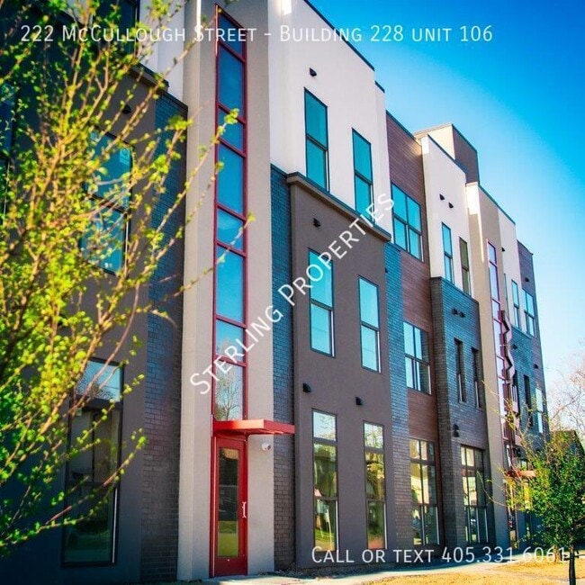 Foto del edificio - 222 McCullough St