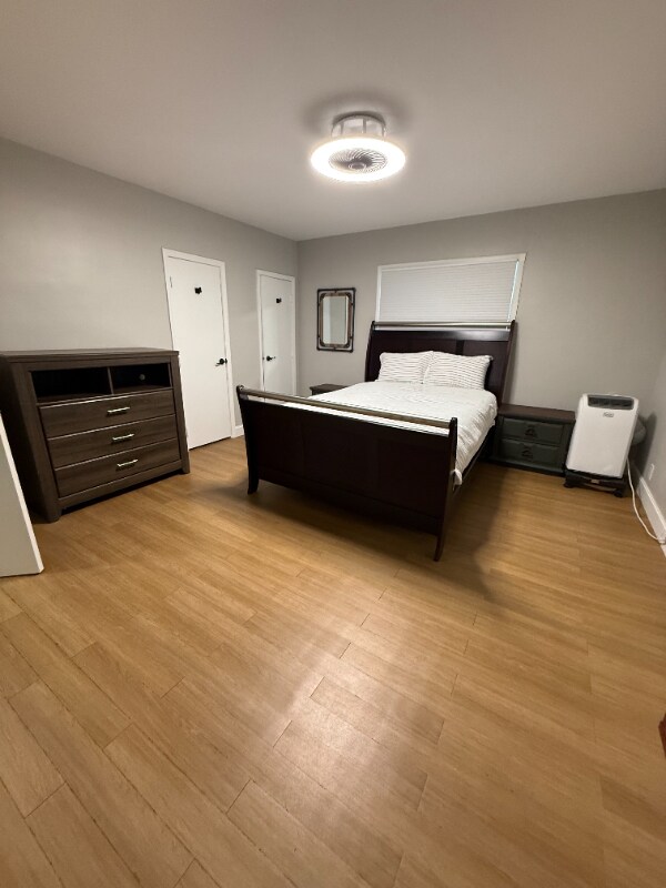 Foto del edificio - 805 E Taylor St