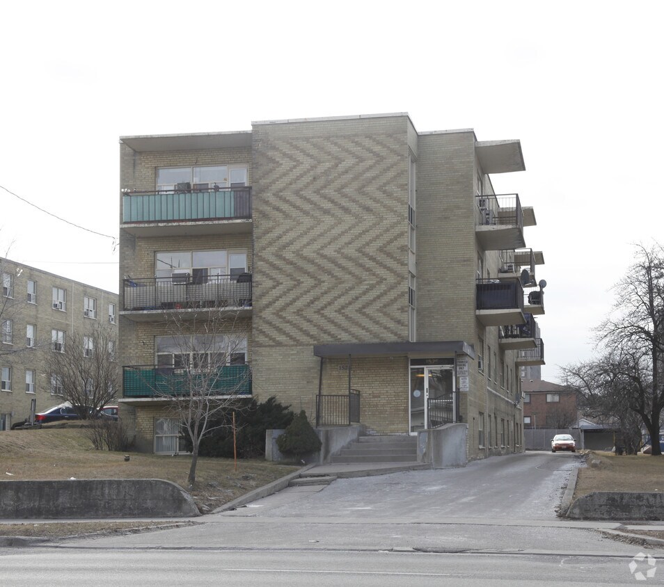 Foto principal - 1525 Wilson Ave
