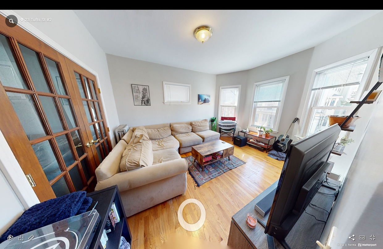 Primary Photo - 23 Tufts St