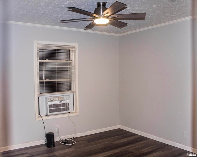 Building Photo - 2539 W Monroe St