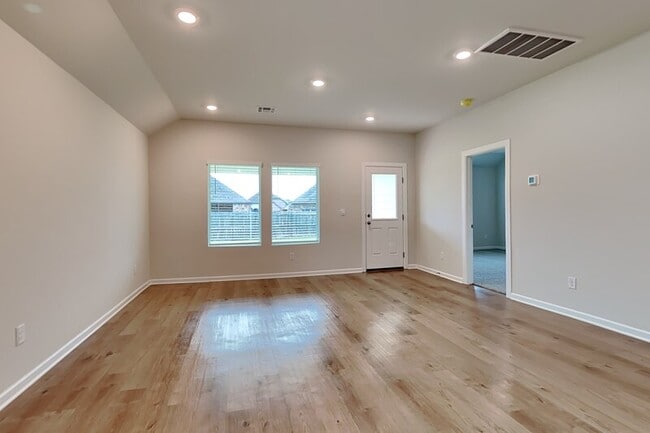 Photo - 2800 Tracy’s Mnr House