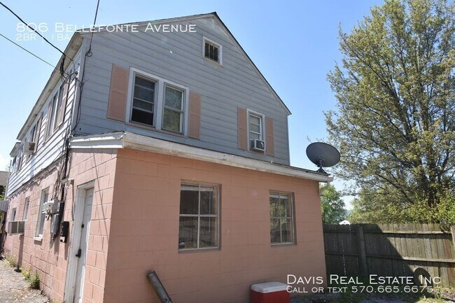 Building Photo - 806 Bellefonte Ave