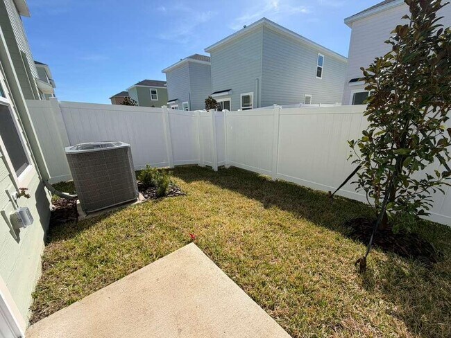 Foto del edificio - 7194 SW 91st Ln