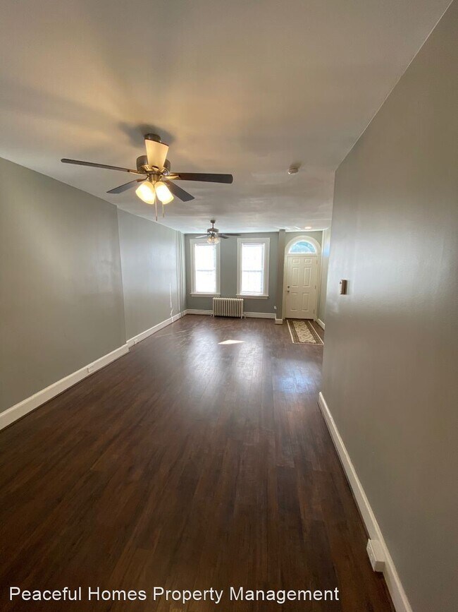Foto del edificio - 4 br, 1 bath House - 549 W Vine St