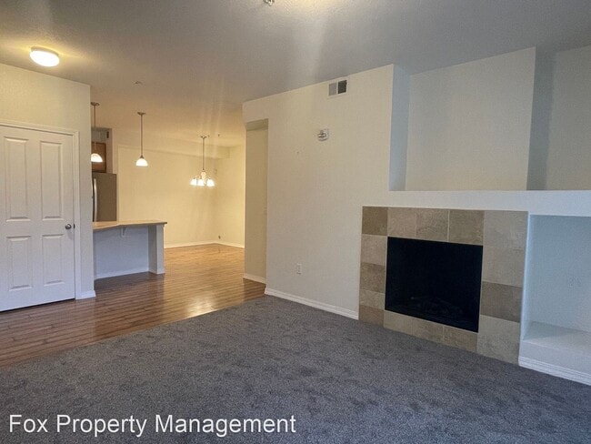 Building Photo - 2 br, 2 bath House - 804 Summer Hawk Drive...