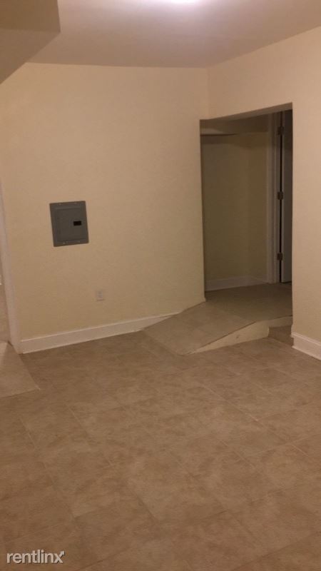 Foto del edificio - 15-17 Gifford Ave