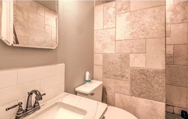 Foto del edificio - 20 S 28th St