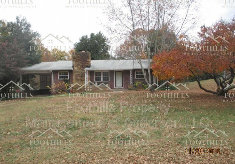 1016 Calhoun Dr, Anderson, SC 29621 House Rental in Anderson, SC