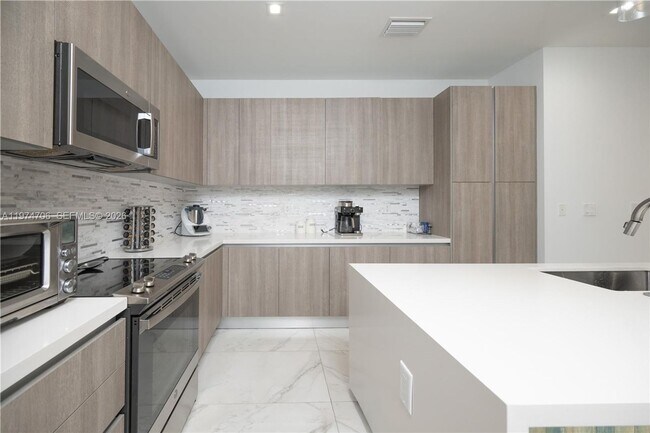 Foto del edificio - 10366 NW 68th Terrace