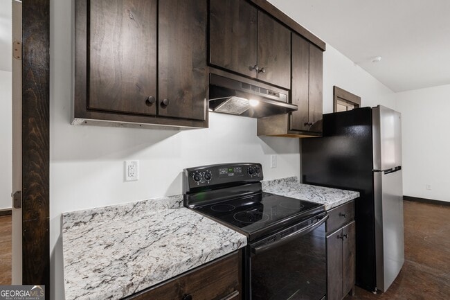 Foto del edificio - 620 Stiles Rd