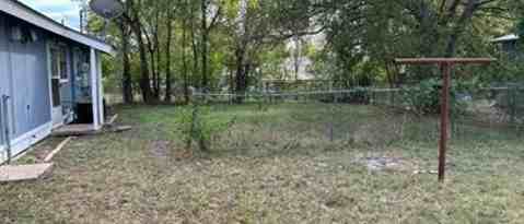 Building Photo - 1002 Williamson Dr