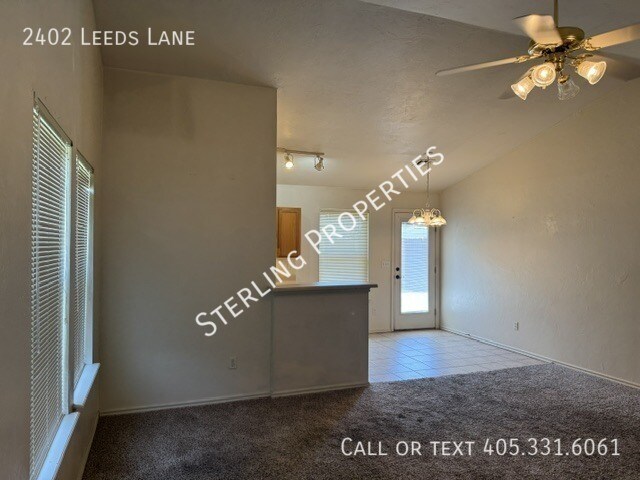 Foto del edificio - 2402 Leeds Ln
