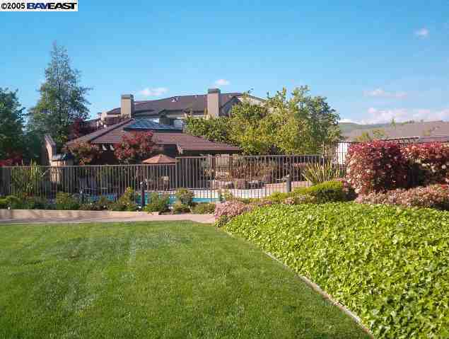 Foto del edificio - Nor Cal Realty Inc. - 1 Bedroom 1 bath. Ad...