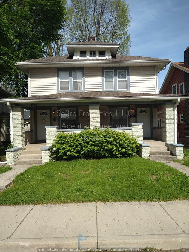 Primary Photo - 2933 N Delaware St