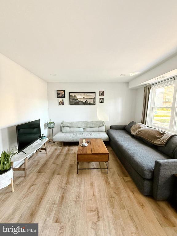 Foto principal - 362 Delmar St