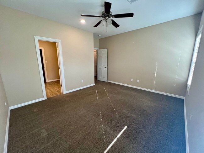 Building Photo - 9911 Landry Dr