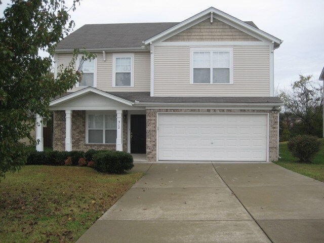 Primary Photo - 912 Grand Oak Drive