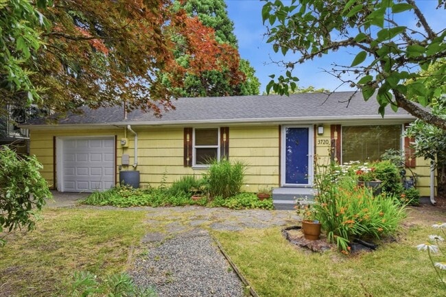 Photo - 3720 SW 100th Street House