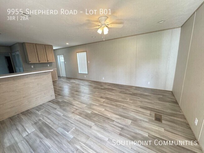 Foto del edificio - 9955 Shepherd Rd