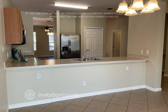Foto del edificio - 4285 Canby Dr