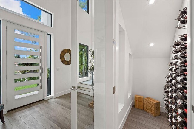 Foto del edificio - 577 Venice Ln