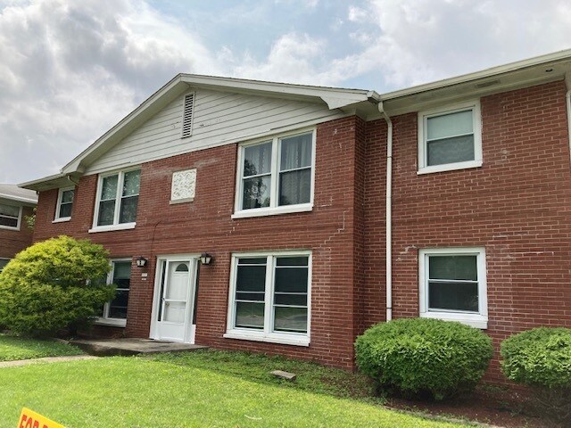 Foto del edificio - 6037 W 25th St