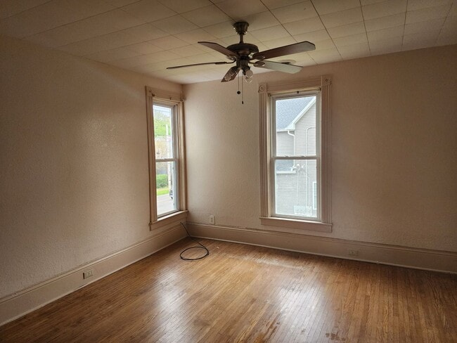 Building Photo - 346w4th