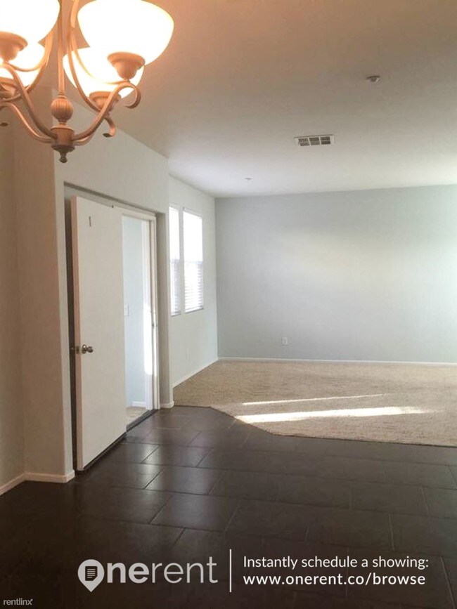 Building Photo - 16913 Laurel Hill Ln